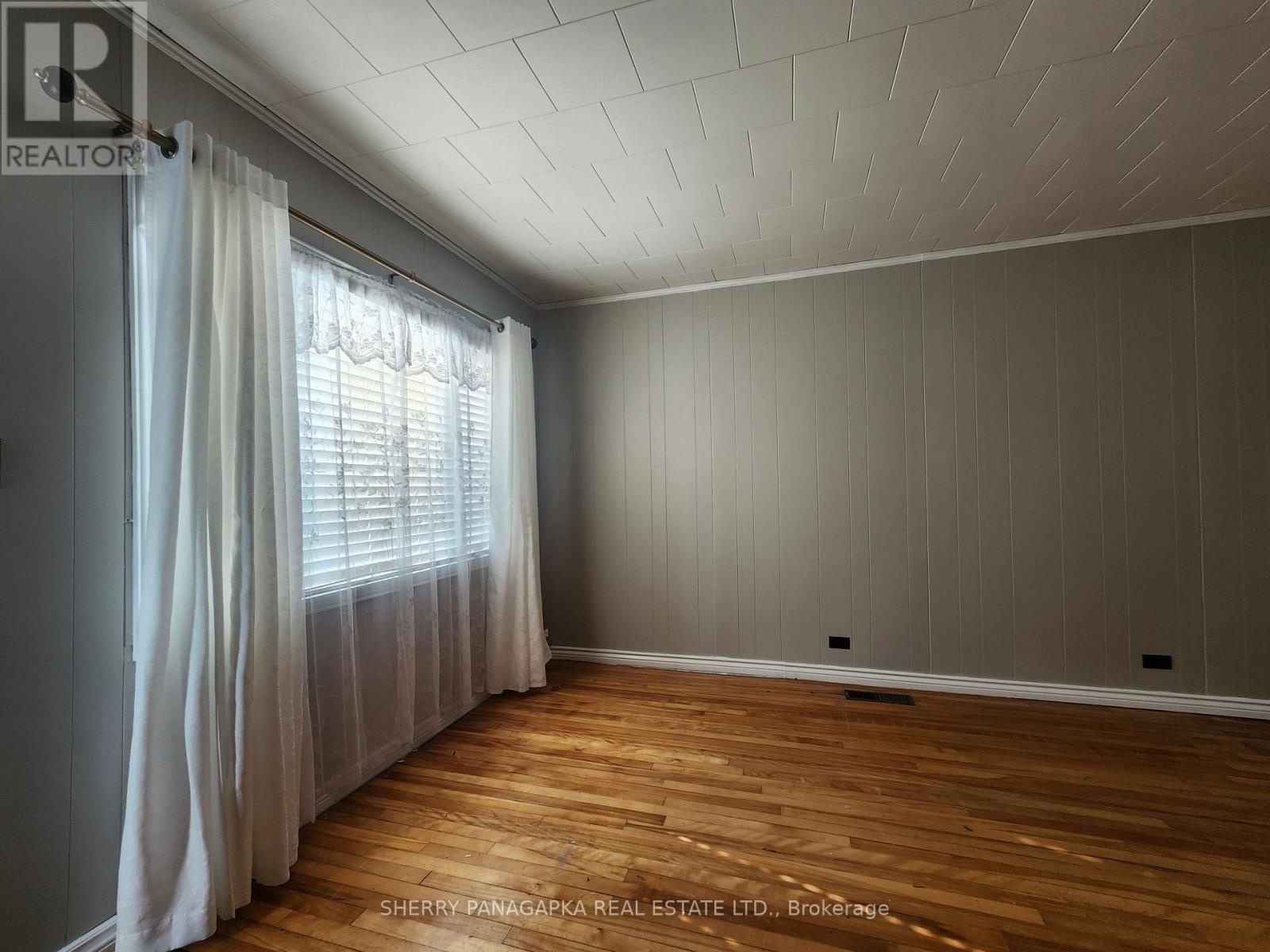 16 Taylor Avenue, Kirkland Lake, Ontario