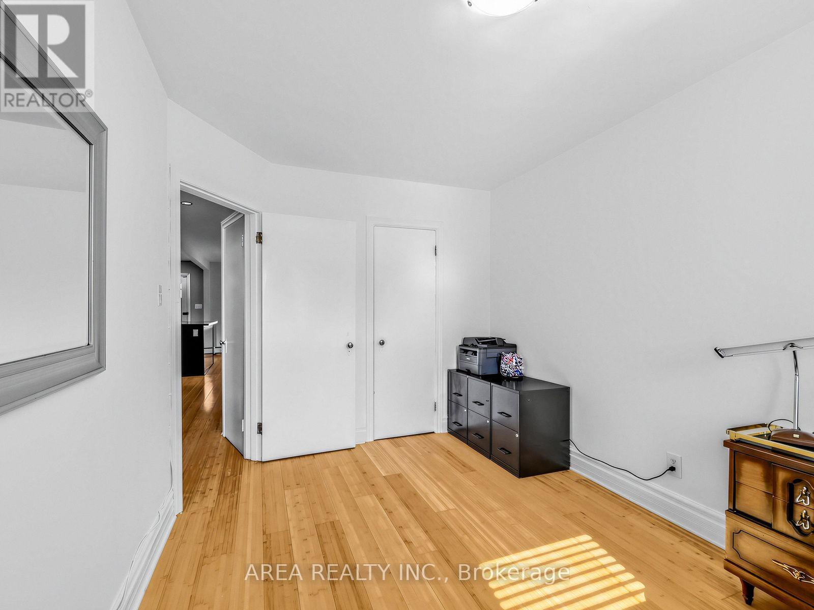 867 Glencairn Avenue, Toronto (yorkdale-glen Park), Ontario