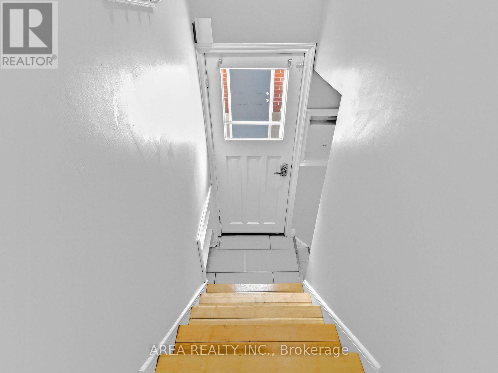 867 Glencairn Avenue, Toronto (yorkdale-glen Park), Ontario