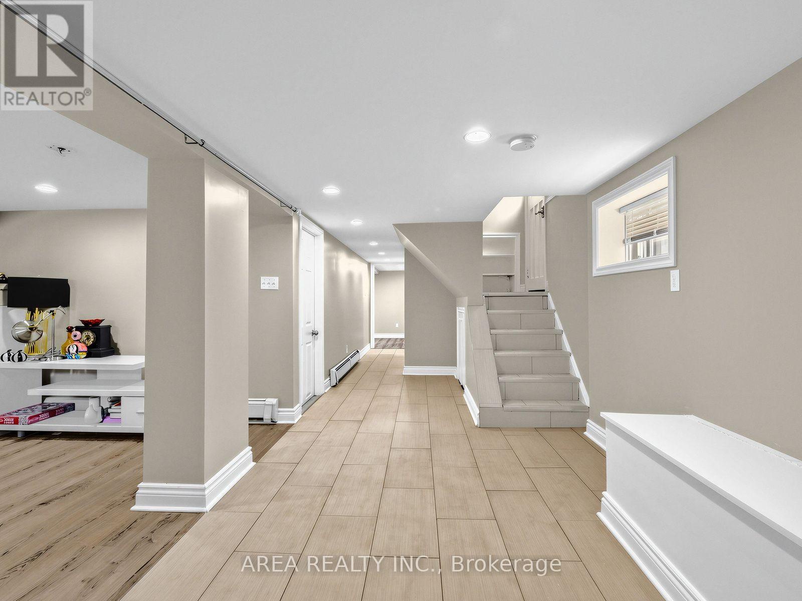 867 Glencairn Avenue, Toronto (yorkdale-glen Park), Ontario