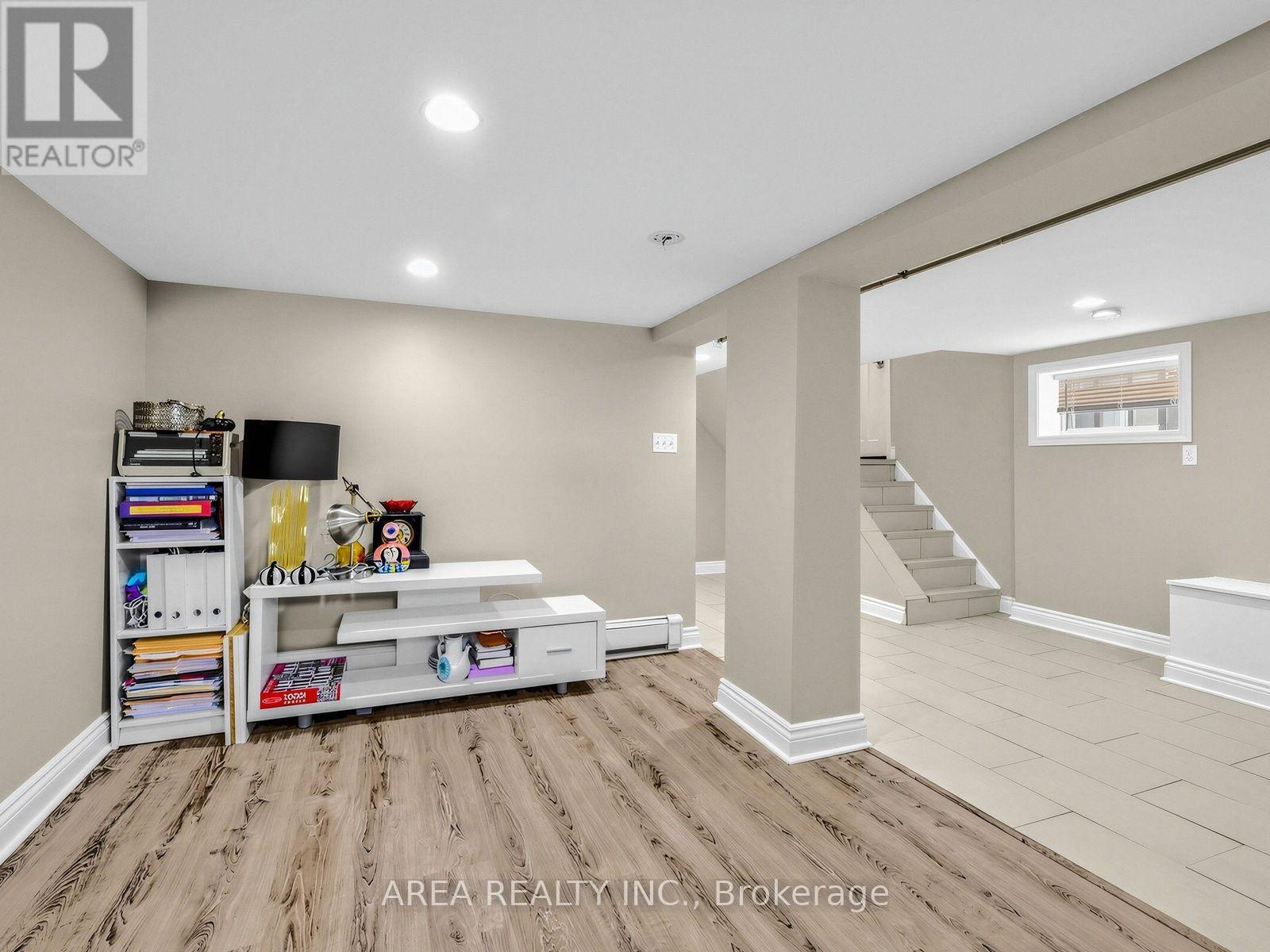 867 Glencairn Avenue, Toronto (yorkdale-glen Park), Ontario
