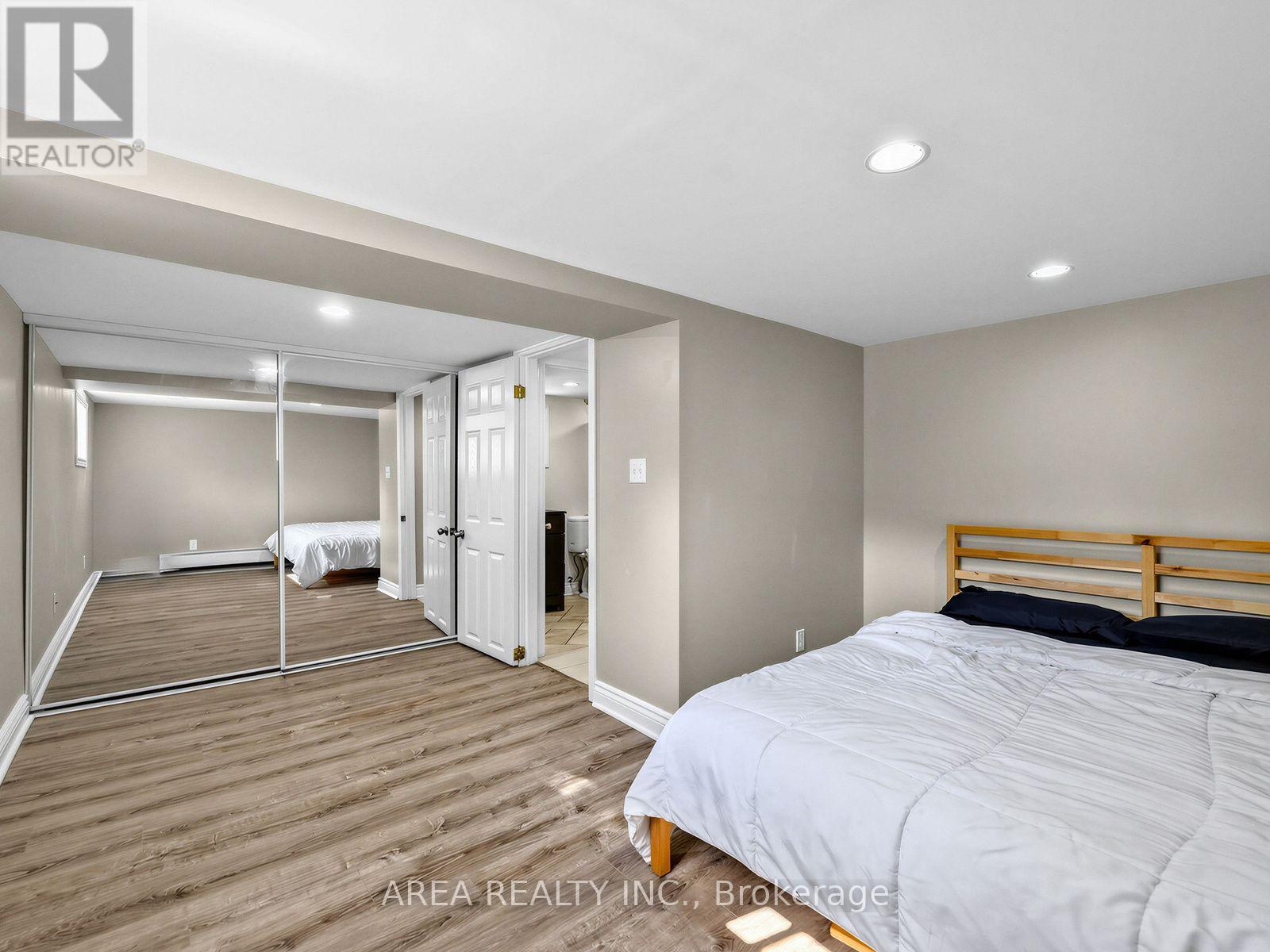 867 Glencairn Avenue, Toronto (yorkdale-glen Park), Ontario