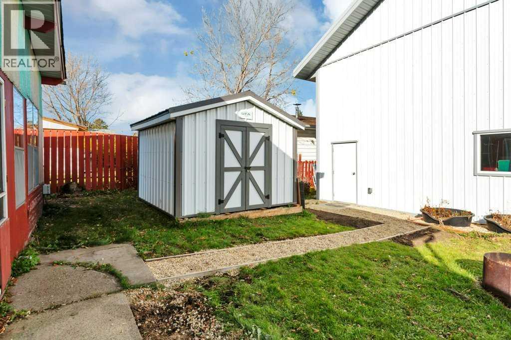 4910 56 Avenue, Rimbey, Alberta