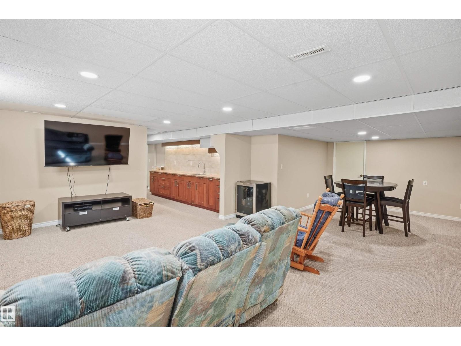 104 Village Do, Sherwood Park, Alberta