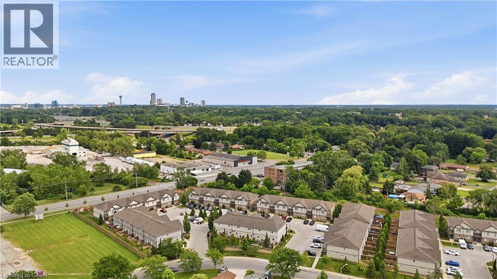 7768 Ascot Circle Unit# 5, Niagara Falls, Ontario