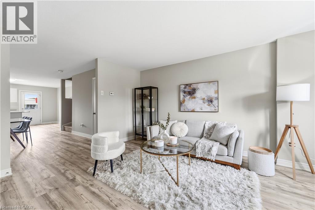 7768 Ascot Circle Unit# 5, Niagara Falls, Ontario