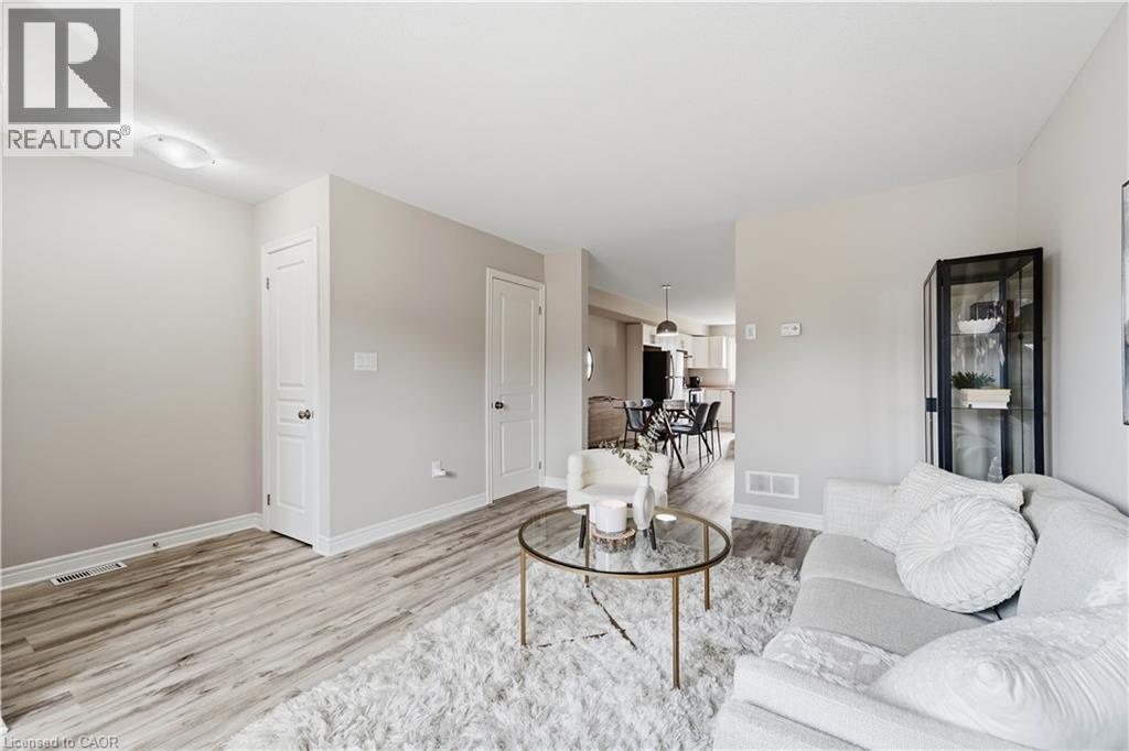 7768 Ascot Circle Unit# 5, Niagara Falls, Ontario