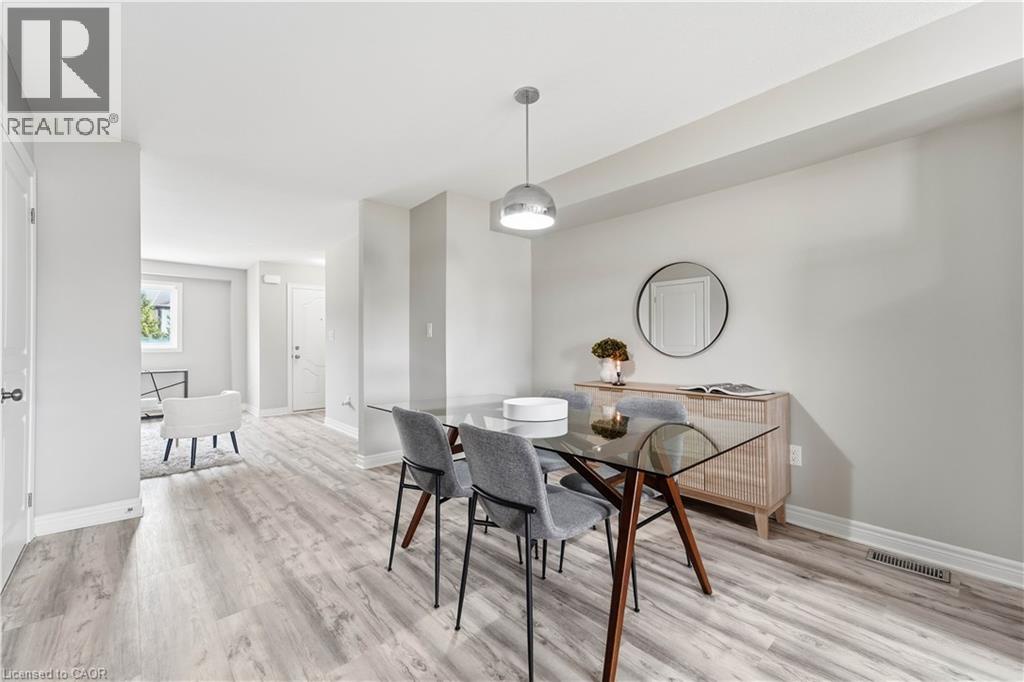 7768 Ascot Circle Unit# 5, Niagara Falls, Ontario
