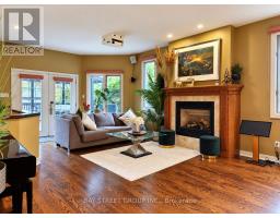 111 FRED VARLEY DRIVE