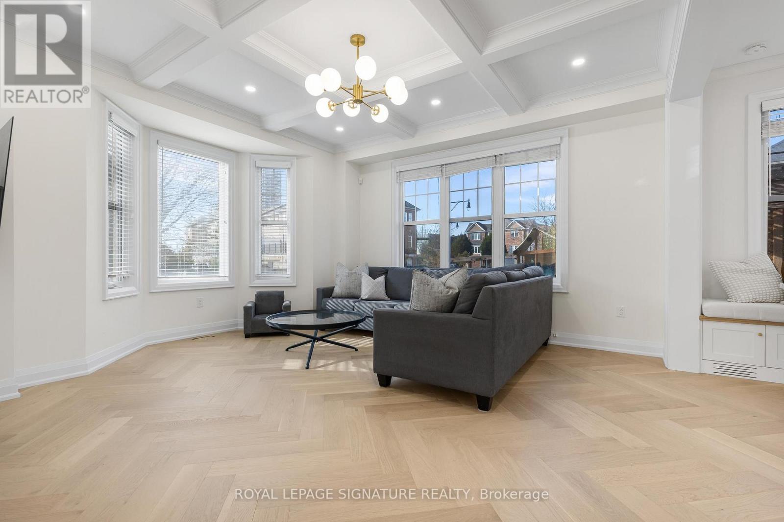 2 Poppythorn Road, Brampton (fletcher's Meadow), Ontario