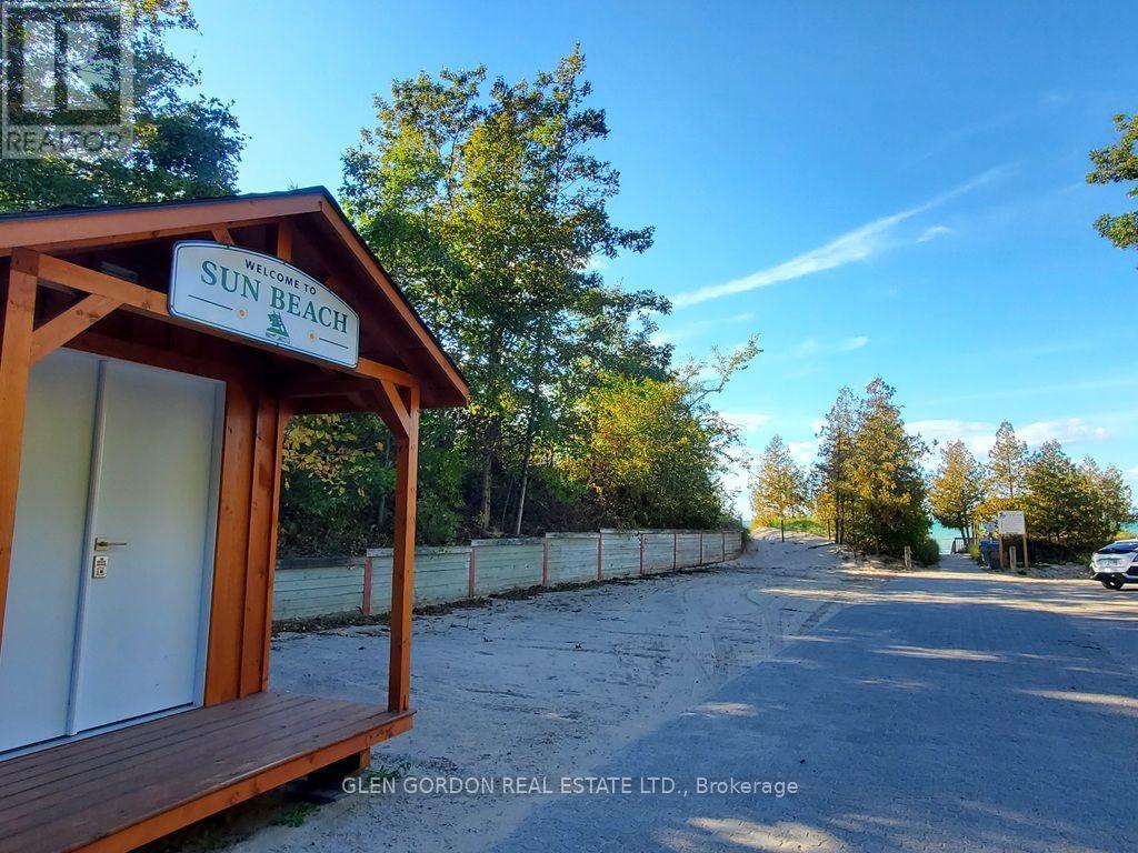 10282 Birch Lane, Lambton Shores (grand Bend), Ontario