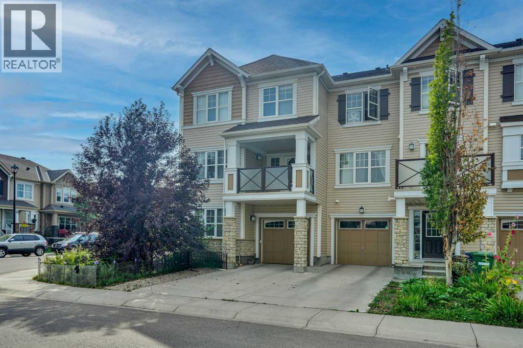 220 Windford Crescent Sw, Airdrie, Alberta