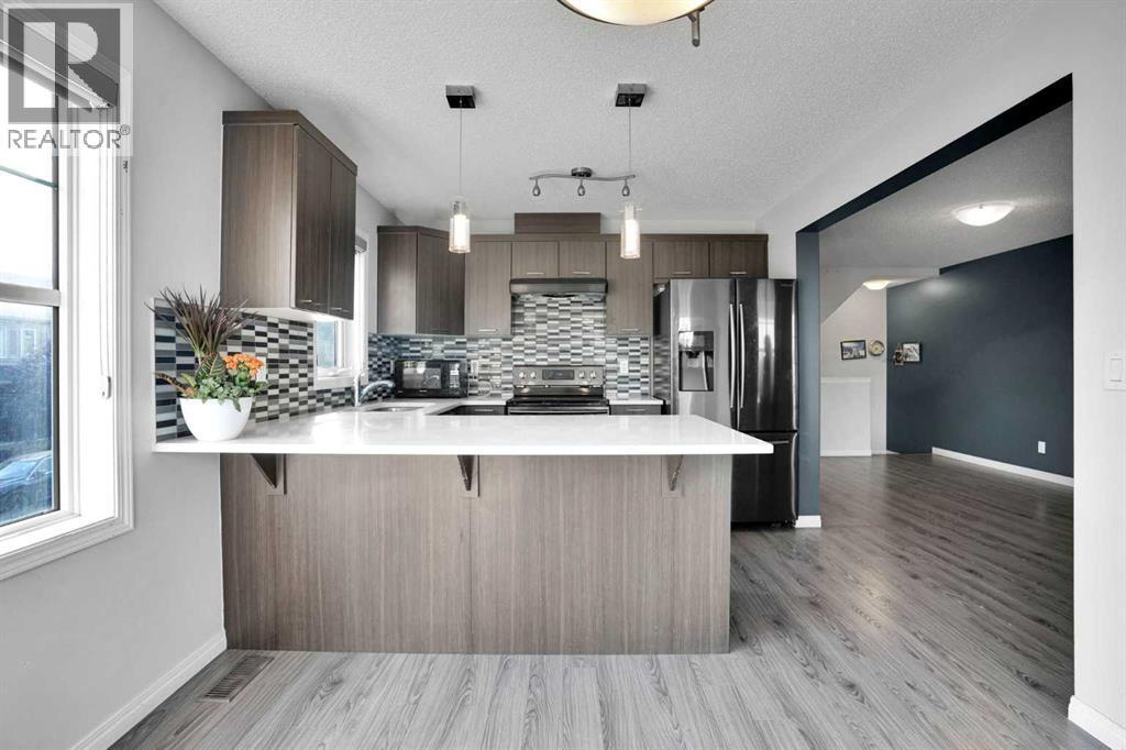 220 Windford Crescent Sw, Airdrie, Alberta