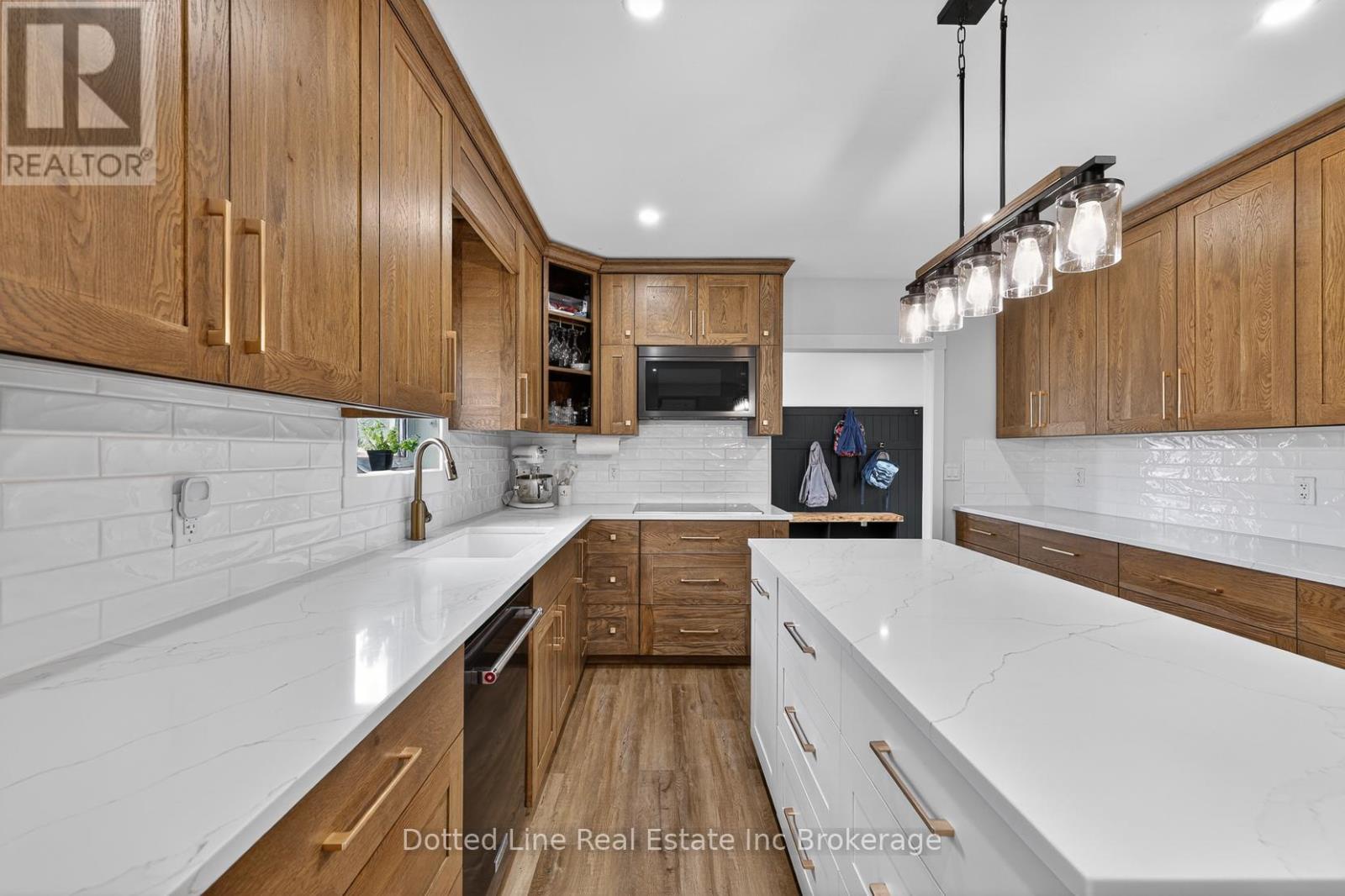 573 Norfolk County Rd 28 Road W, Norfolk, Ontario