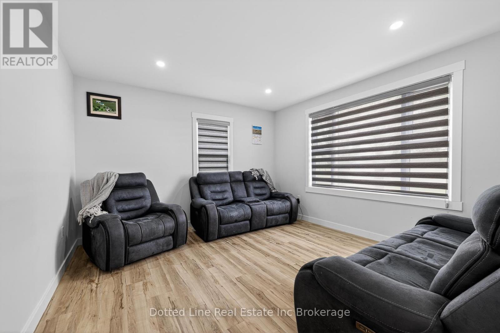 573 Norfolk County Rd 28 Road W, Norfolk, Ontario