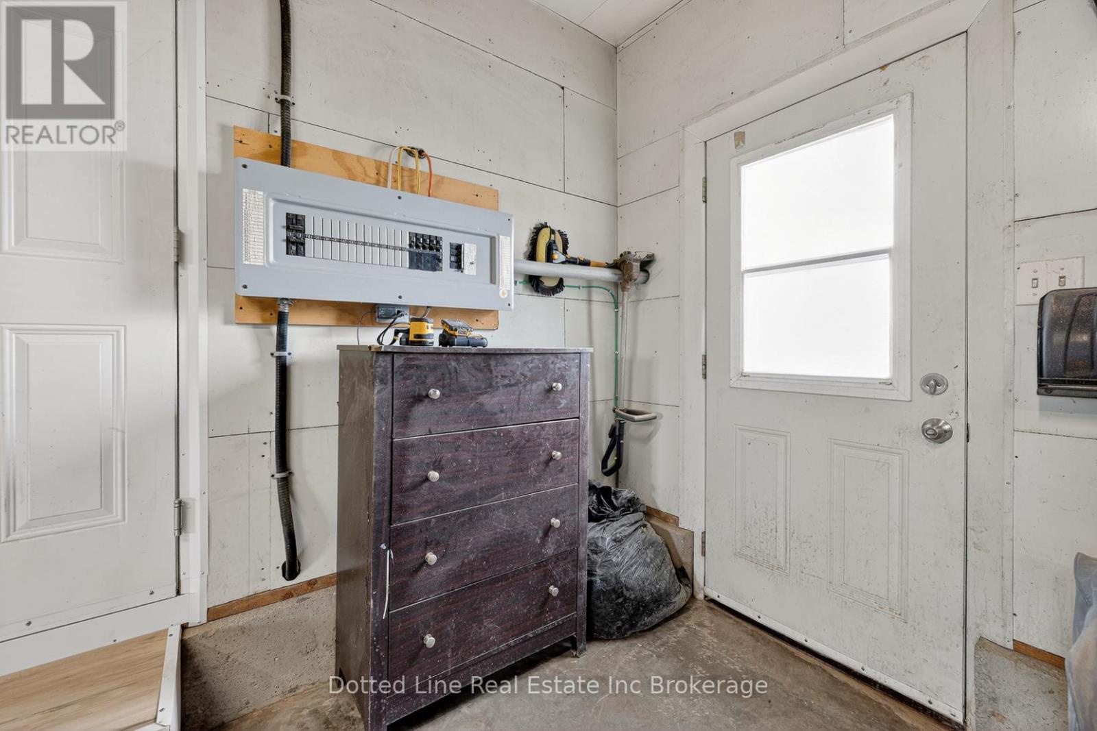 573 Norfolk County Rd 28 Road W, Norfolk, Ontario