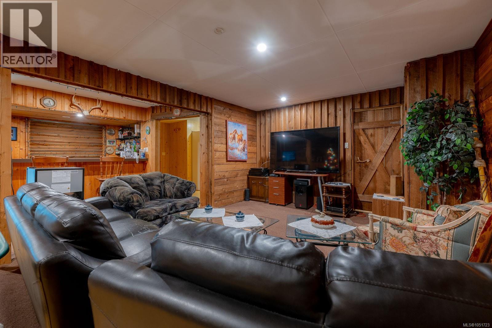 551 Birch St S, Campbell River, British Columbia