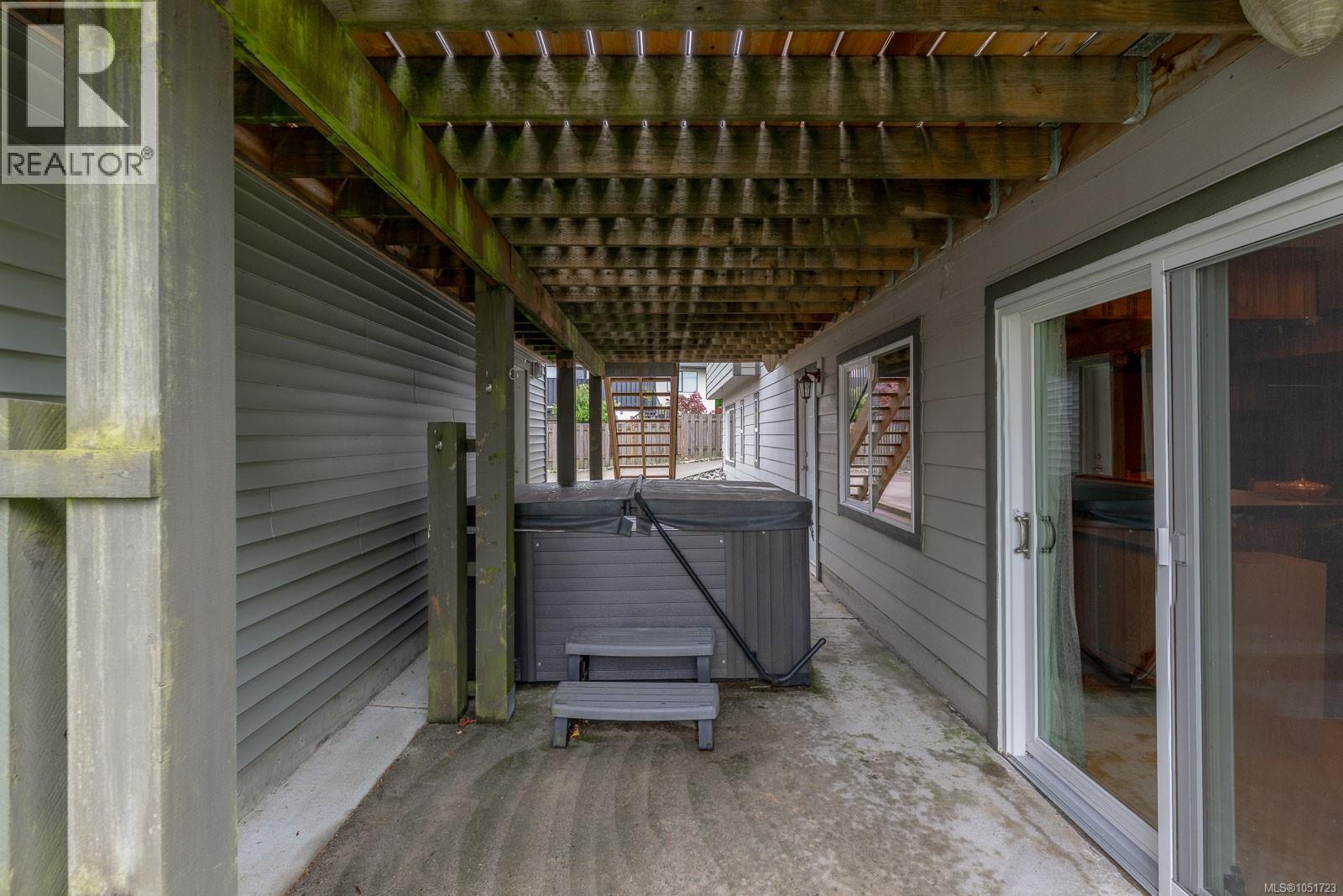 551 Birch St S, Campbell River, British Columbia
