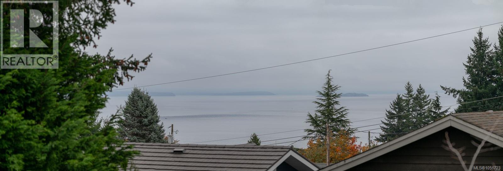 551 Birch St S, Campbell River, British Columbia