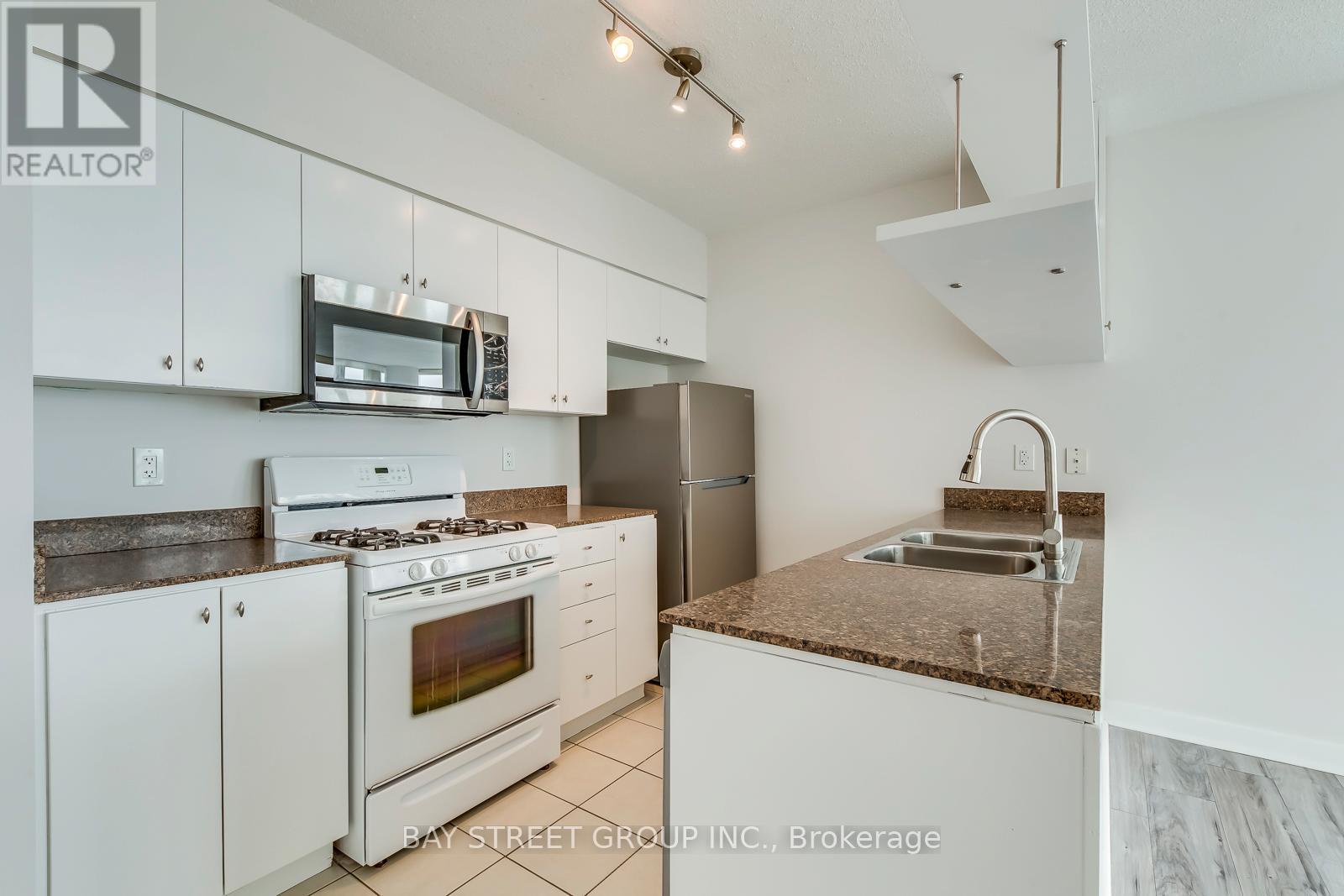 3912 - 35 Mariner Terrace, Toronto (waterfront Communities), Ontario
