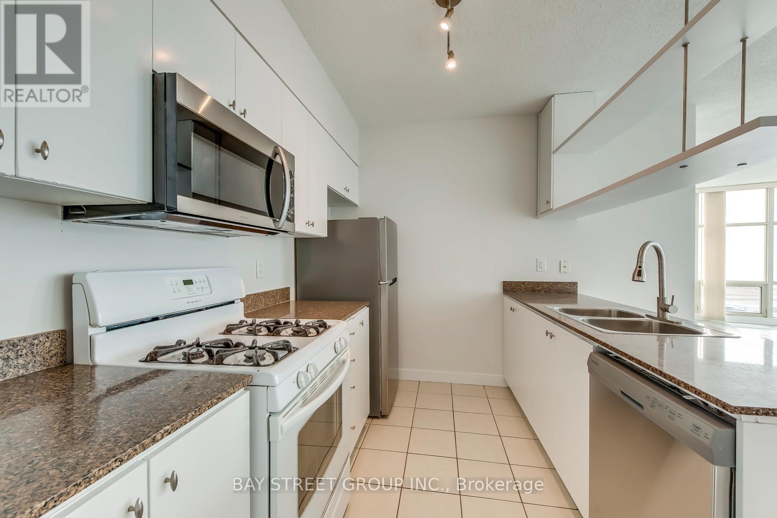 3912 - 35 Mariner Terrace, Toronto (waterfront Communities), Ontario