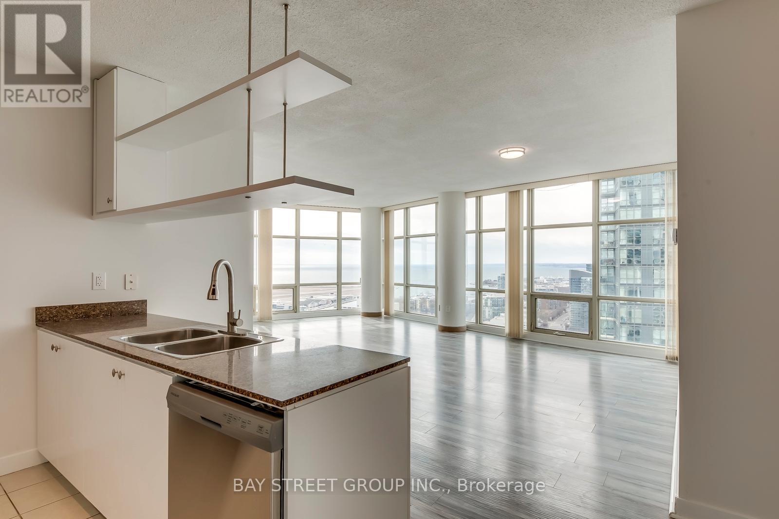 3912 - 35 Mariner Terrace, Toronto (waterfront Communities), Ontario