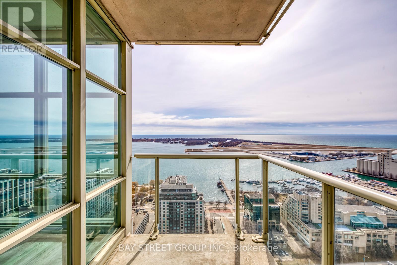 3912 - 35 Mariner Terrace, Toronto (waterfront Communities), Ontario