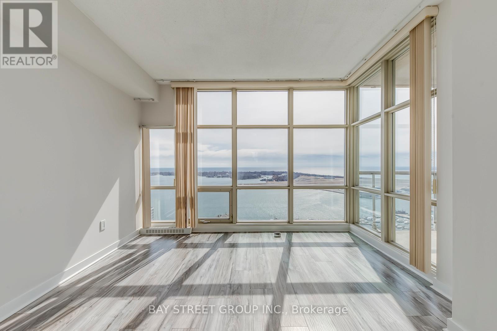 3912 - 35 Mariner Terrace, Toronto (waterfront Communities), Ontario