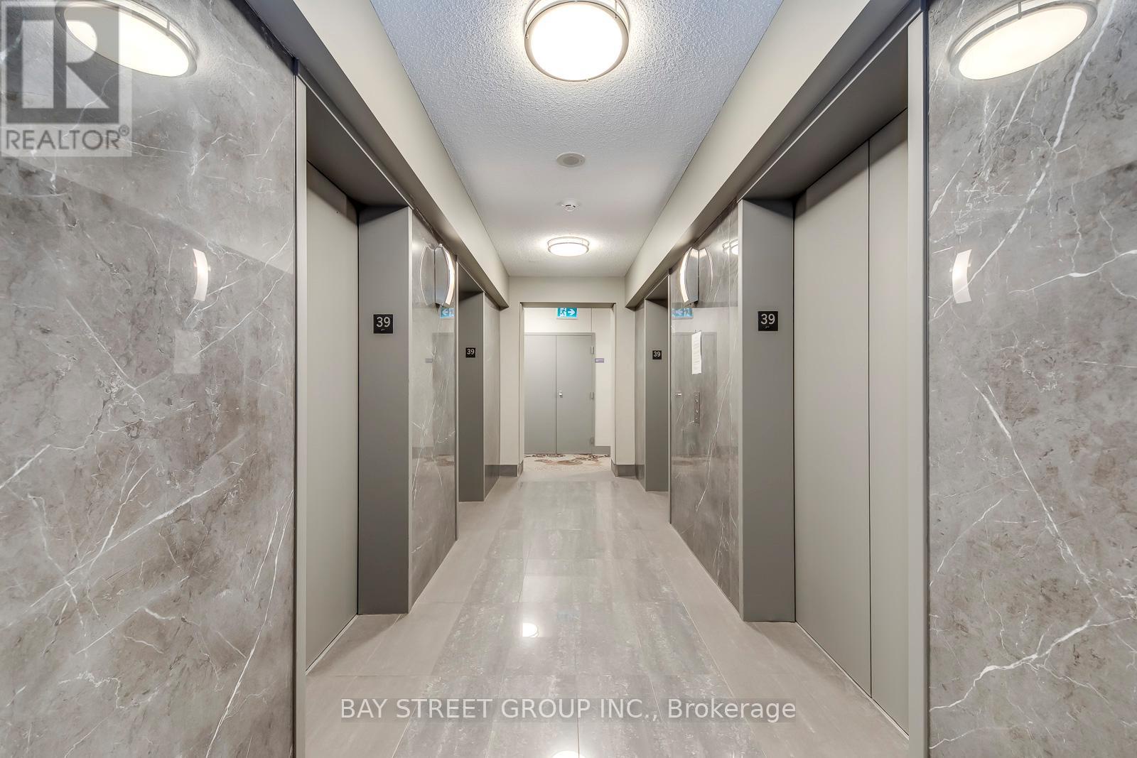 3912 - 35 Mariner Terrace, Toronto (waterfront Communities), Ontario