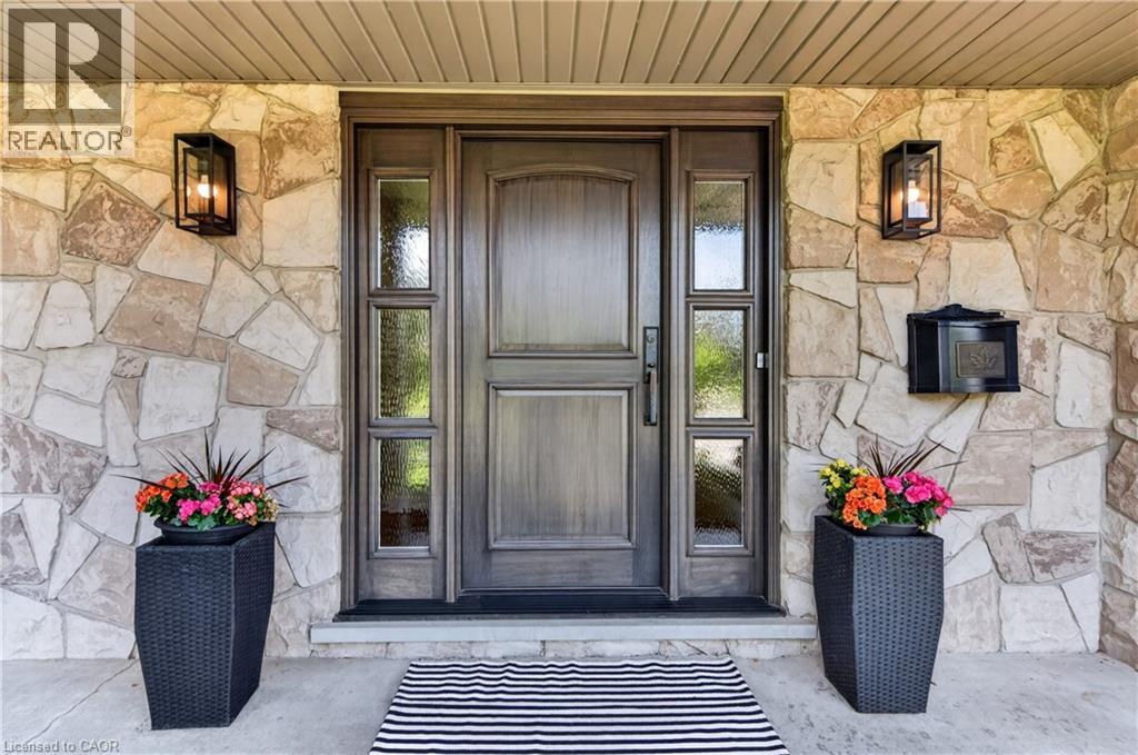4461 Tremineer Avenue, Burlington, Ontario