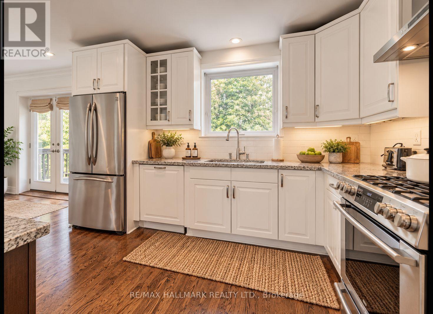 19 Brookwood Court, Toronto (banbury-don Mills), Ontario