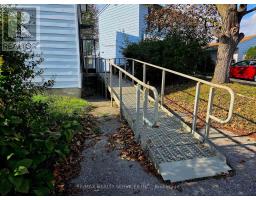 49 HUNTINGWOOD CRESCENT