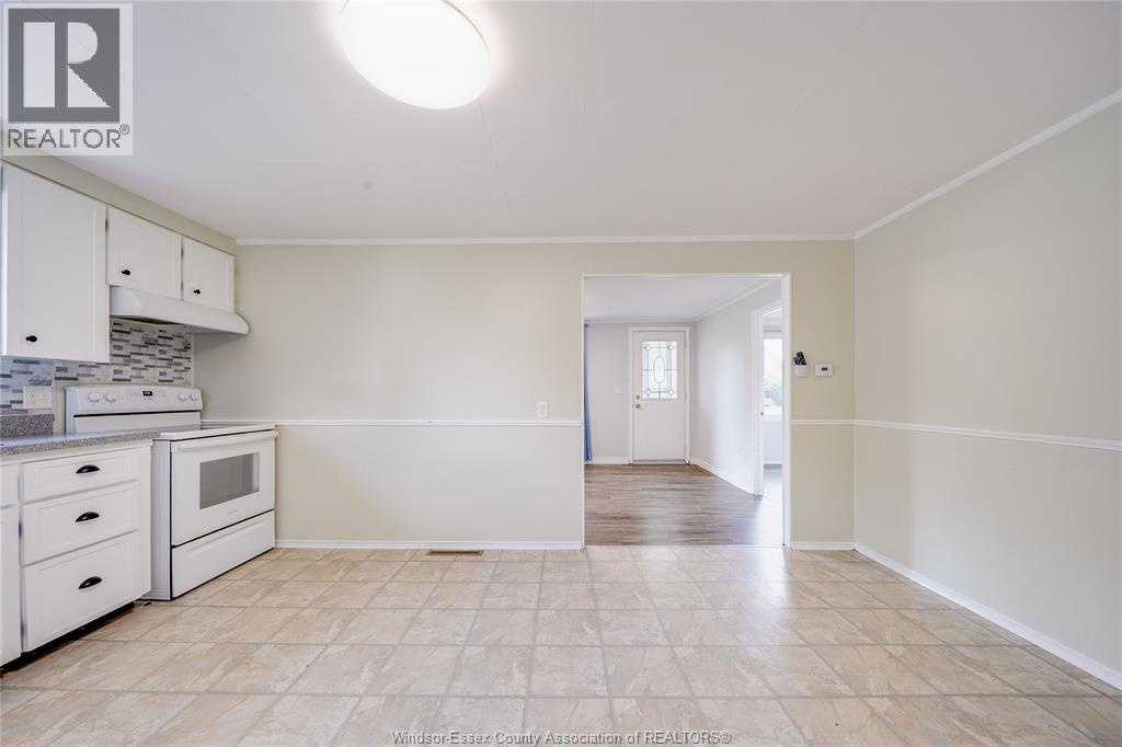 52 Prospect Street, Tilbury, Ontario