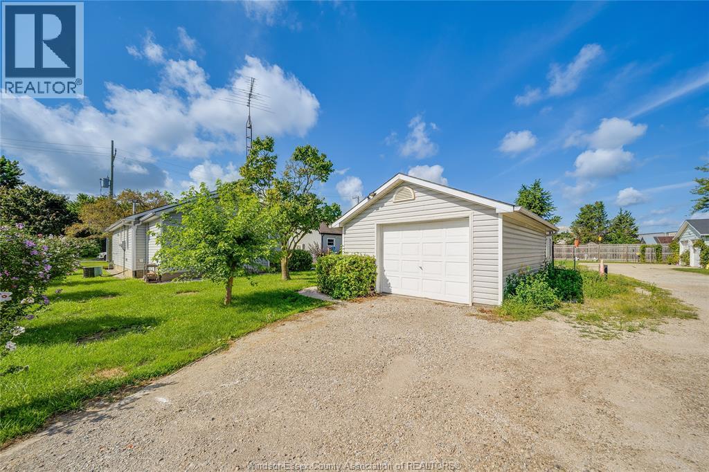 52 Prospect Street, Tilbury, Ontario