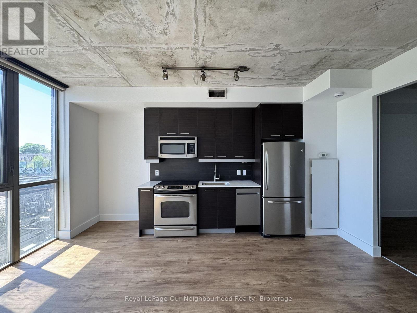 308 - 2 Gladstone Avenue, Toronto (little Portugal), Ontario