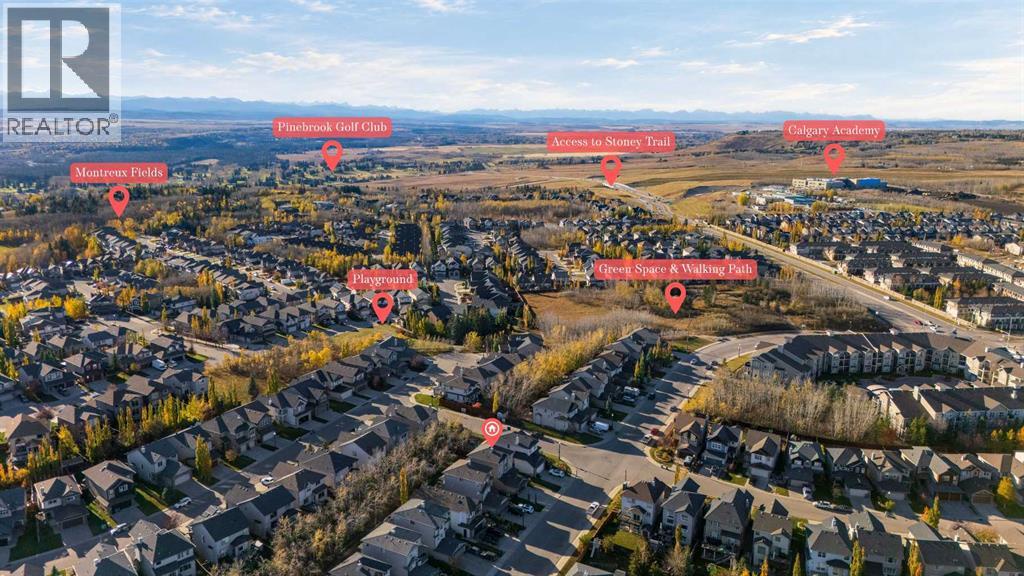203 St Moritz Drive Sw, Calgary, Alberta