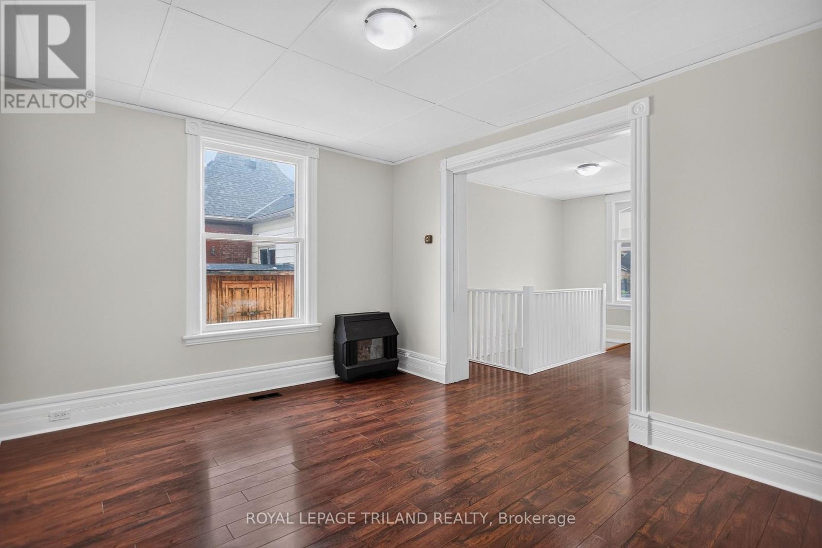 2.5 Antrim Street, St. Thomas, Ontario