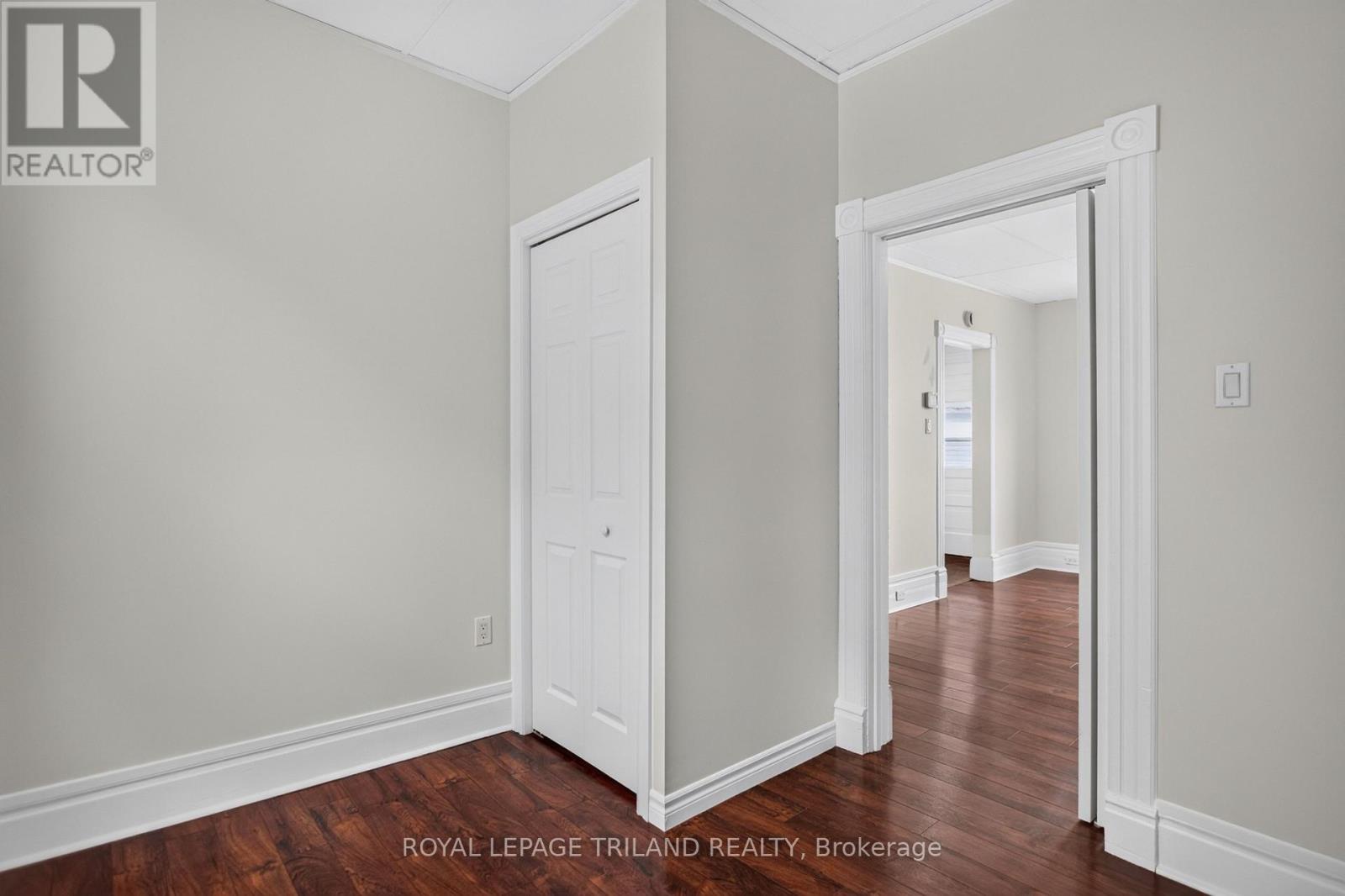 2.5 Antrim Street, St. Thomas, Ontario