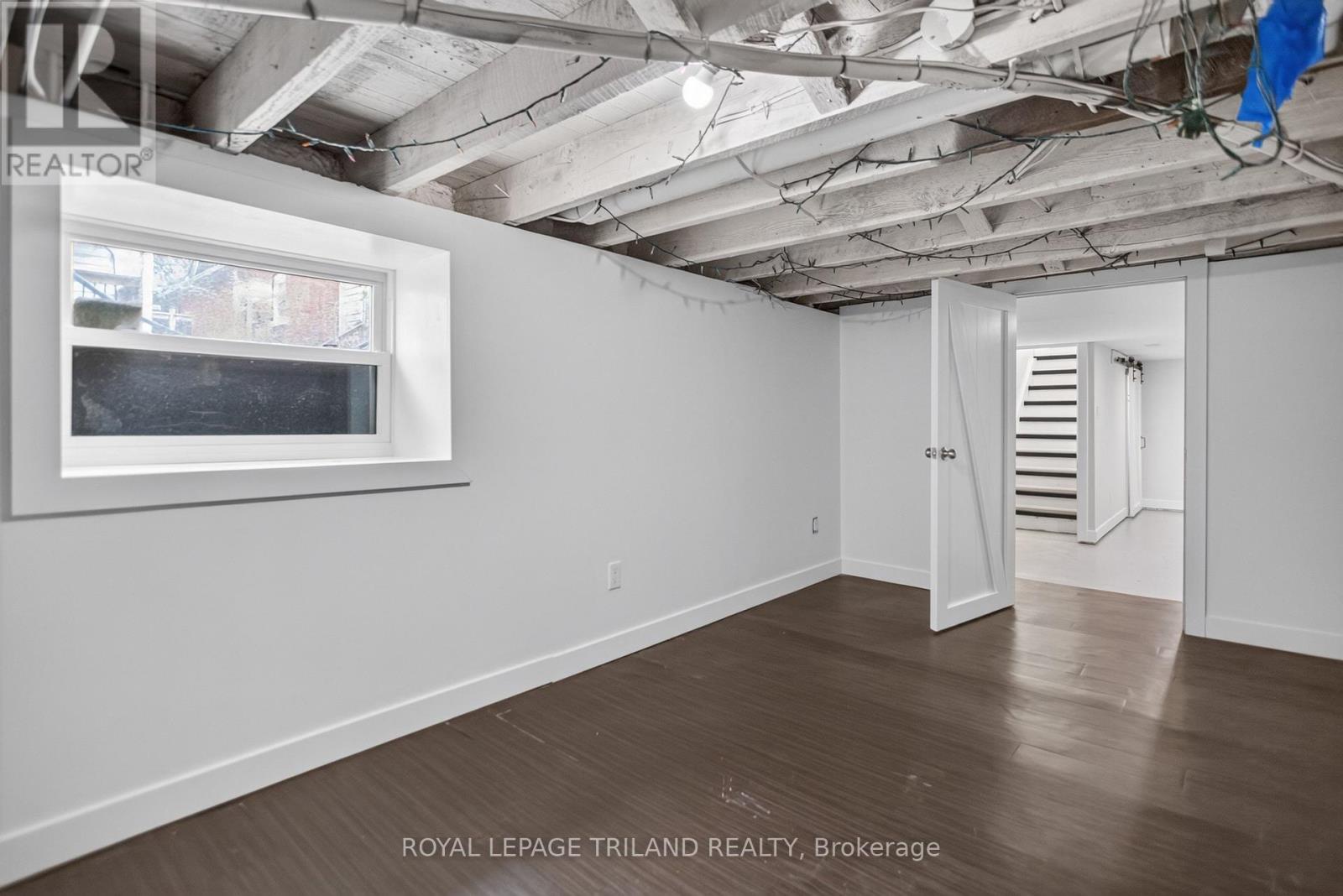 2.5 Antrim Street, St. Thomas, Ontario