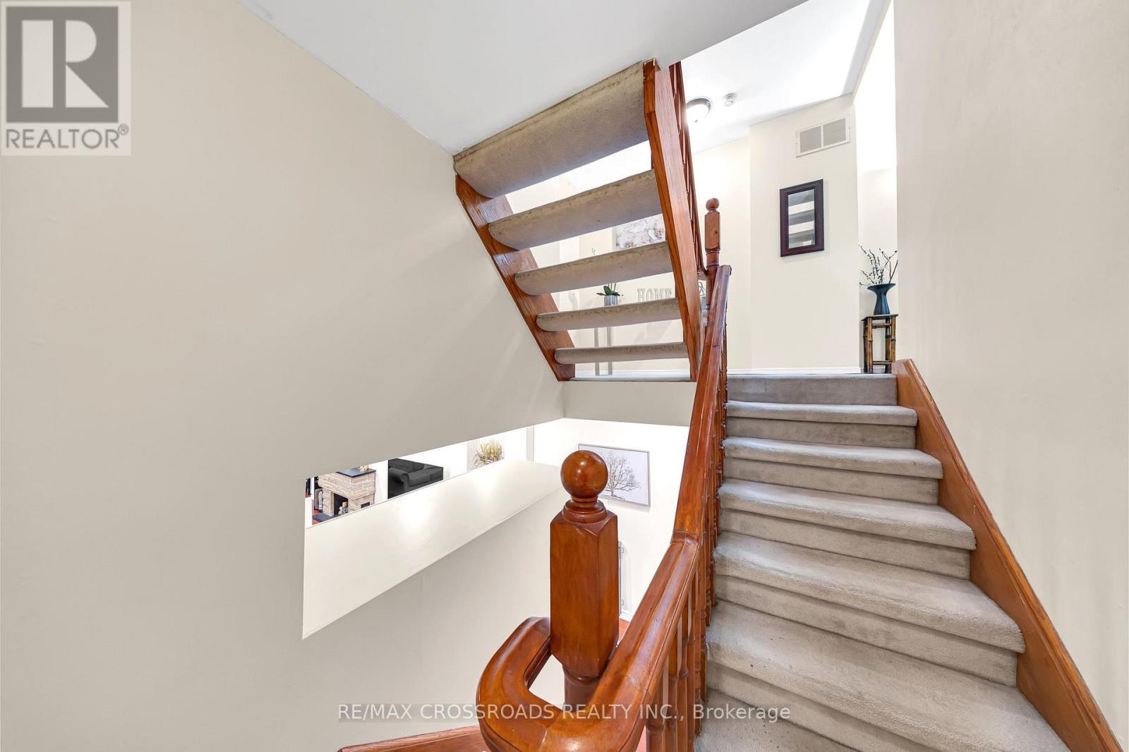 592a Danforth Road, Toronto (clairlea-birchmount), Ontario