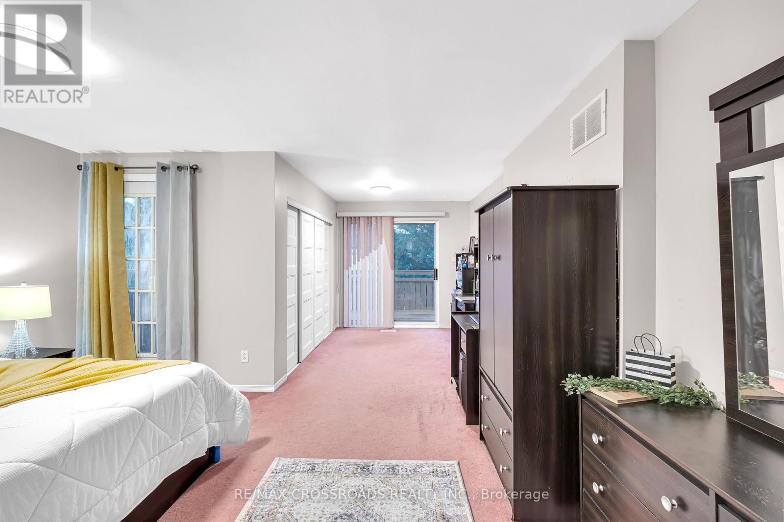 592a Danforth Road, Toronto (clairlea-birchmount), Ontario
