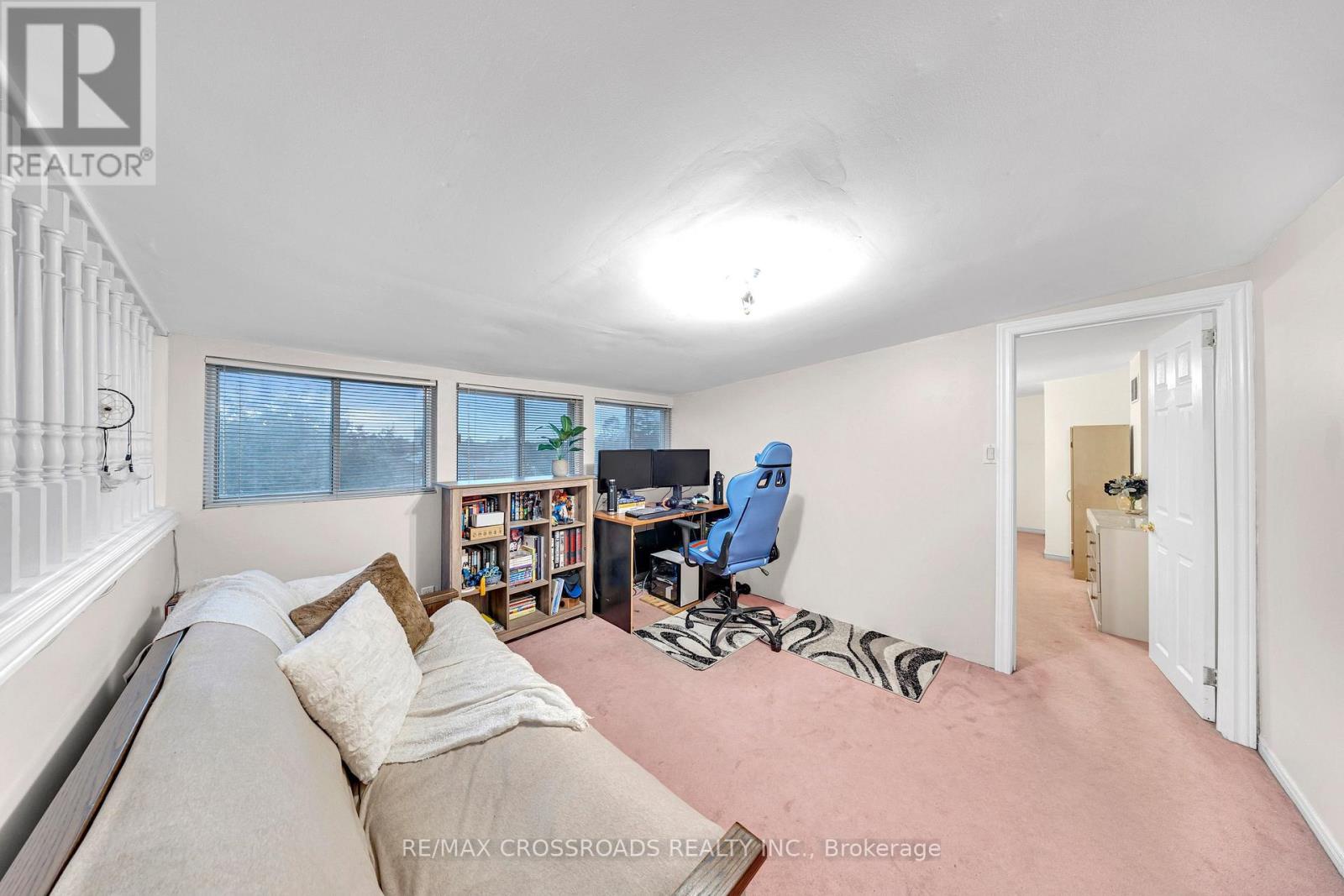592a Danforth Road, Toronto (clairlea-birchmount), Ontario