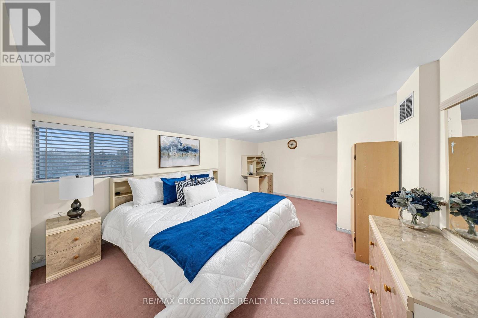 592a Danforth Road, Toronto (clairlea-birchmount), Ontario