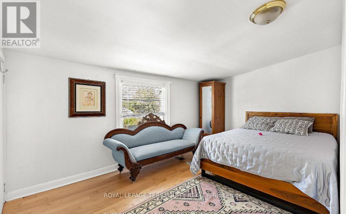 1052 Glengrove Avenue, Toronto (yorkdale-glen Park), Ontario