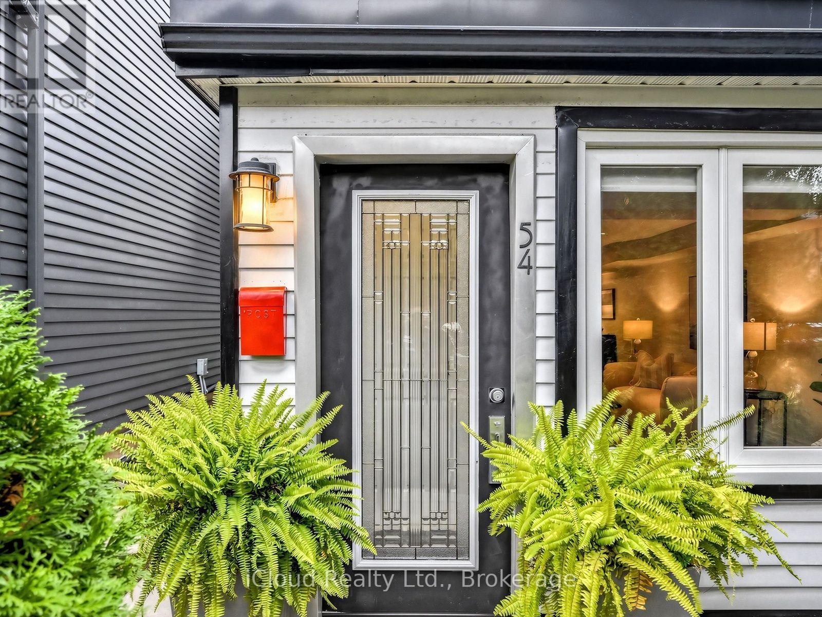 54 Arundel Avenue, Toronto (playter Estates-danforth), Ontario