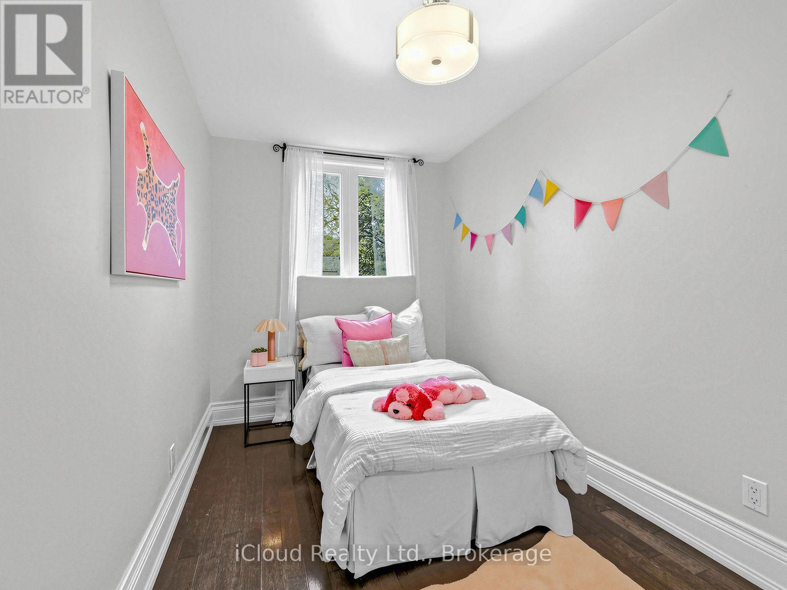 54 Arundel Avenue, Toronto (playter Estates-danforth), Ontario
