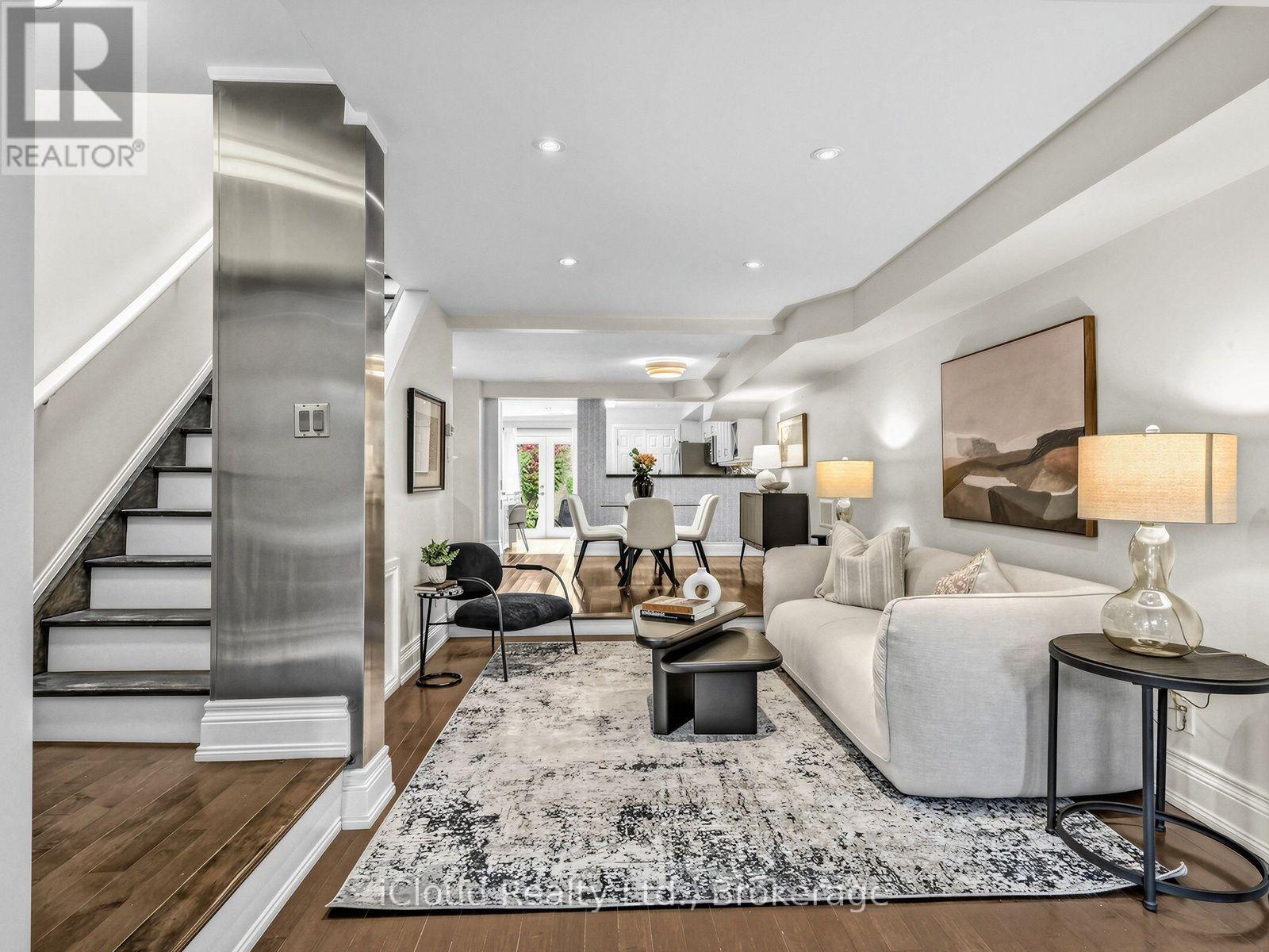 54 Arundel Avenue, Toronto (playter Estates-danforth), Ontario