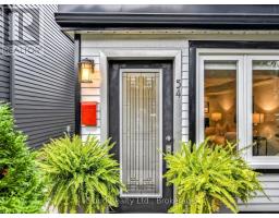 54 ARUNDEL AVENUE