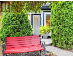 54 ARUNDEL AVENUE
