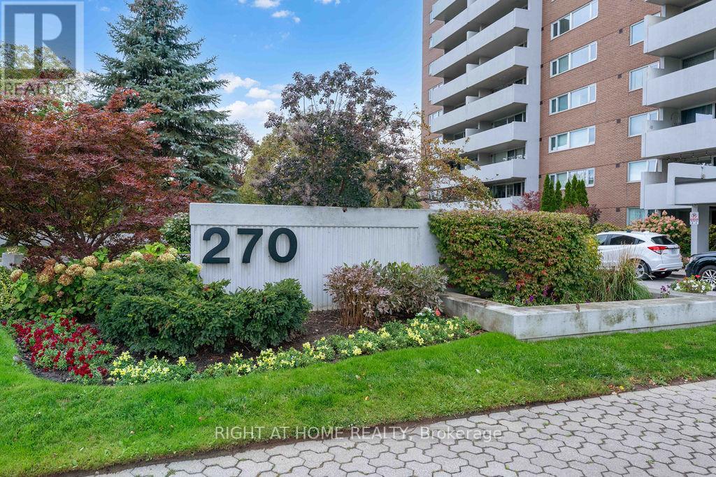 206 - 270 Scarlett Road, Toronto (rockcliffe-smythe), Ontario